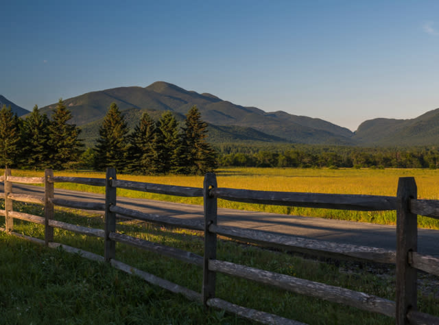 A view of the Algonquin Peak, Indian Pass from Adirondack LOJ Road